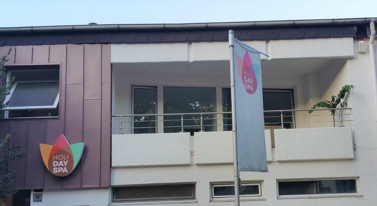 Holi Day Spa Appartement 1 Berlin Ngoại thất bức ảnh